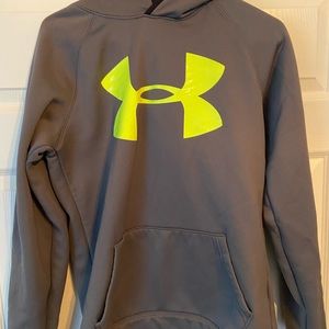 Under Armour Sweatshirt